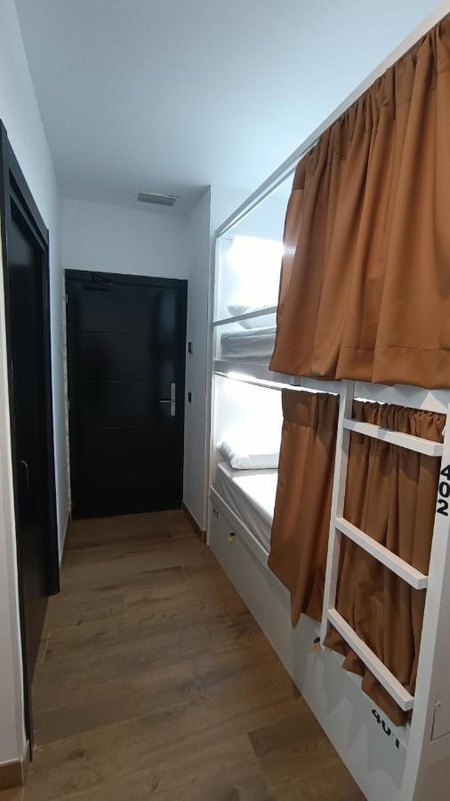 Vad Hostel Alicante - Youth Hostel Age Limit 18-49 Exteriör bild